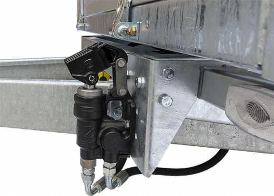 BE_152_PE_POMPE_MANU_1__m 2